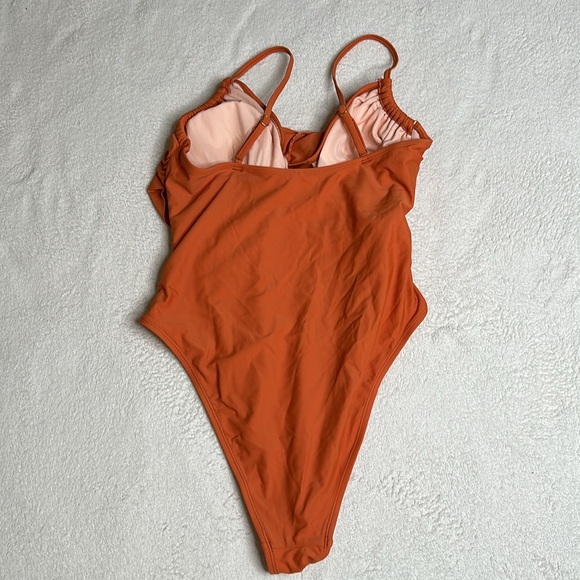 NEW! Orange one piece,‎ modest size large swimsuit. - Picture 3 of 4